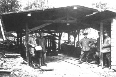 3-mai-1916-scierie-pres-de-la-station-gaede-au-hwk.jpg