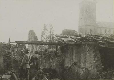 Eglise ruines 13 nov 1917